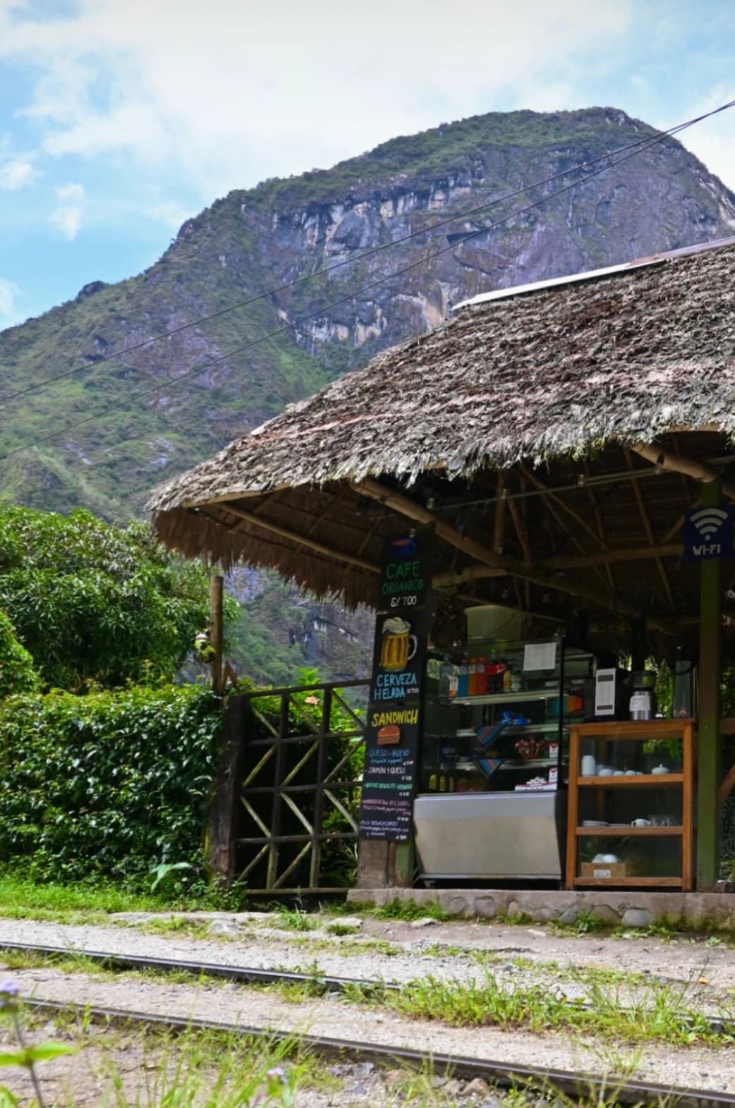 Mandor Coffee Shop